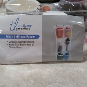 Mesh bathroom hanger